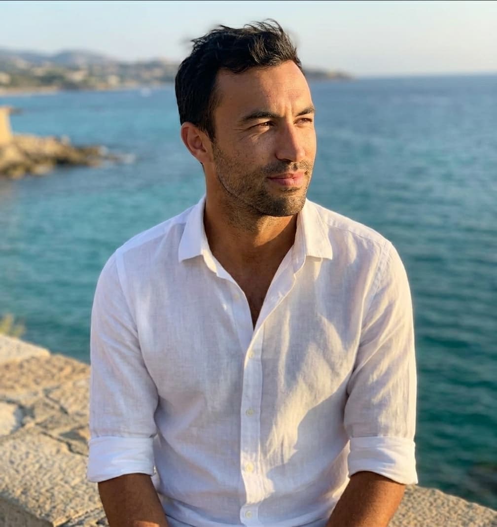 Customer 05 — the polished FreshFrame output from that selfie