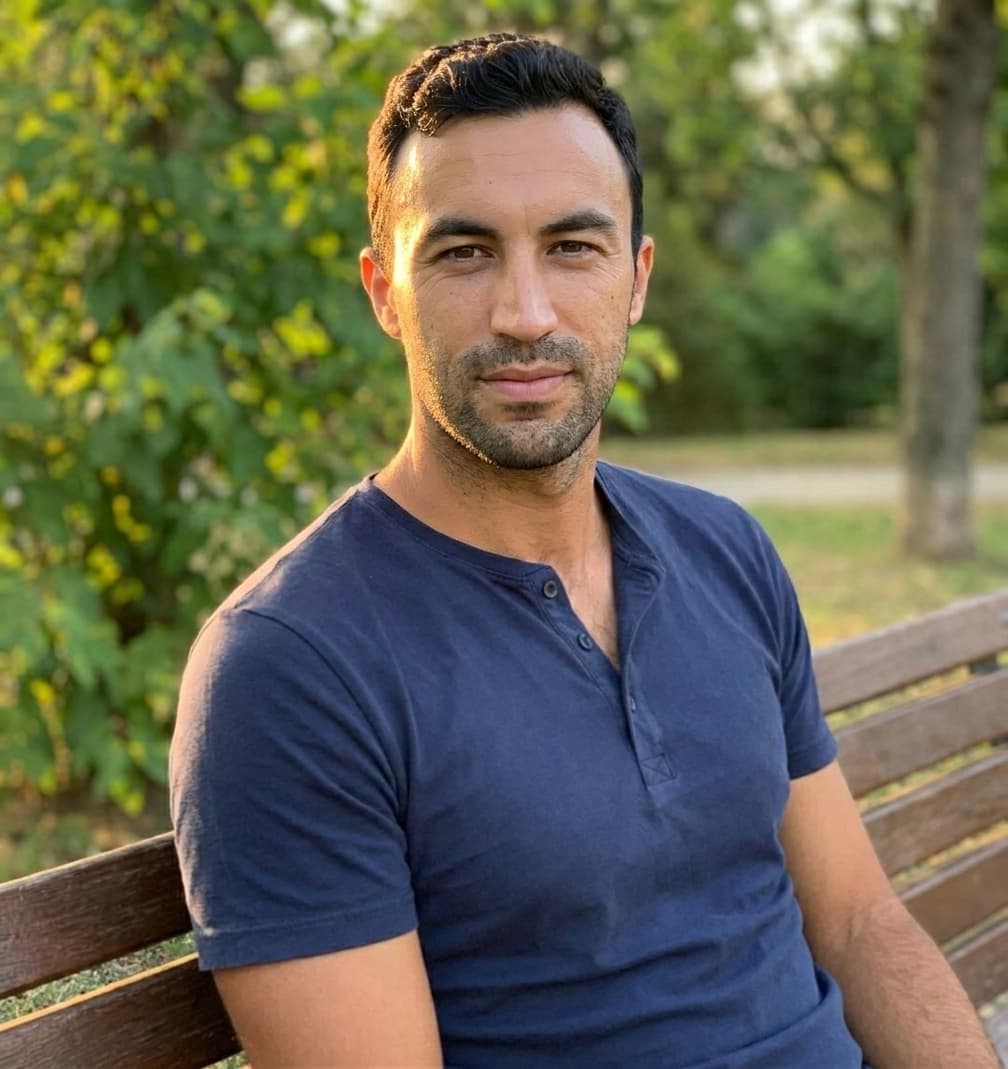 Passed — customer 05 on a park bench